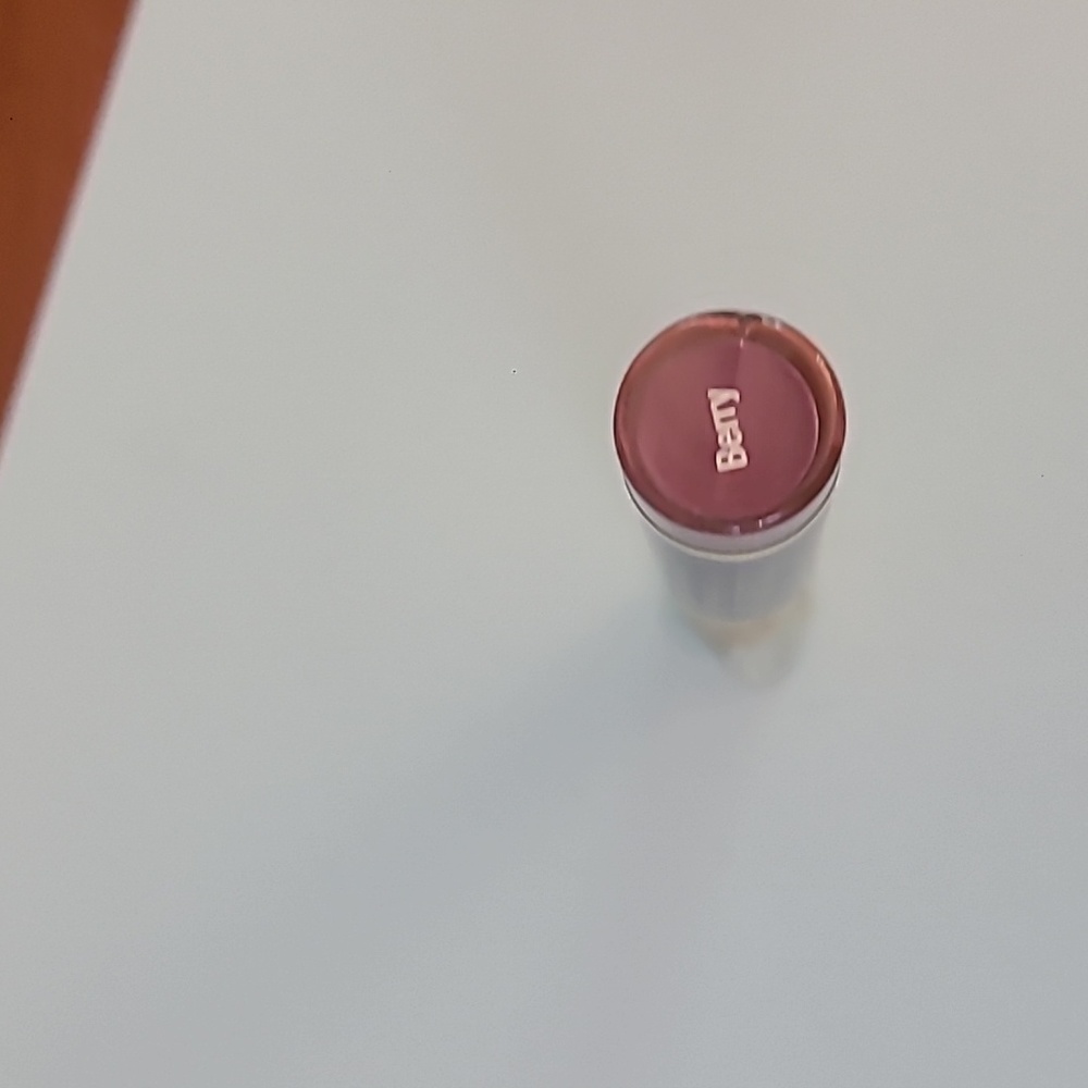 LipSense long-lasting liquid lip Berry NWT Senegence